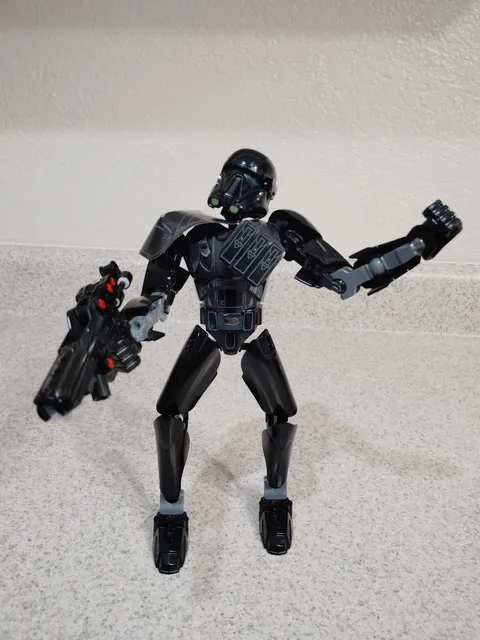 LEGO Star Wars: Imperial Death Trooper # 75121 Incomplete Missing 3 Pieces 