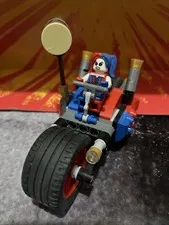 Lego DC Comics Super Heroes Minifigure Harley Quinn SH0260 w/Motorcycle