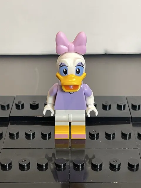 Lego Disney Daisy Duck Minifigure Series 1 *Missing Tail