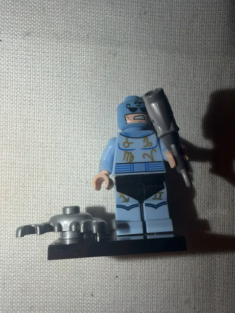Lego Zodiac Master Minifigure Batman Series 1 Complete Collectible 71017