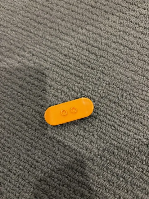 LEGO ORANGE BLACK SKATEBOARD MINIFIGURE ACCESSORY PIECE PART MINIFIG CITY FIGURE
