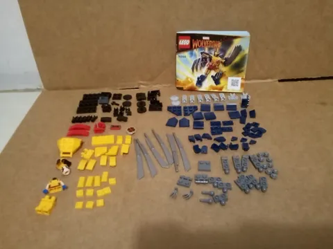 LEGO Marvel Super Heroes Wolverine Mech Armor Set 76202 Complete.