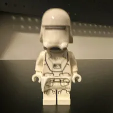 LEGO Star Wars Snowtrooper Minifigure with Helmet, cloth skirt and backpack.