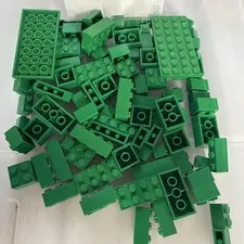 LEGO - Lot of  90+ GREEN Mixed Building Bricks
