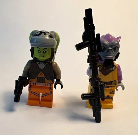 LEGO Star Wars Rebels Hera Syndulla and Zeb Orrelios blasters included