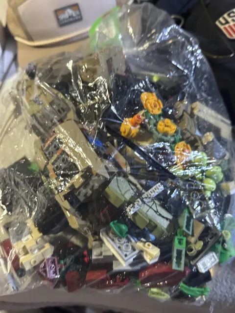 Incomplete Lego Venomized Groot #76249 & I am Groot #76217 for Parts