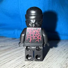 LEGO Black Helmeted Ninja Minifigure w/ Red Cracked Pattern Torso & Legs