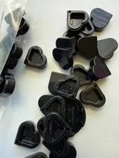 LEGO- NEW -#39739-BLACK-TILE ROUND 1 X 1 HEART-5 PIECES
