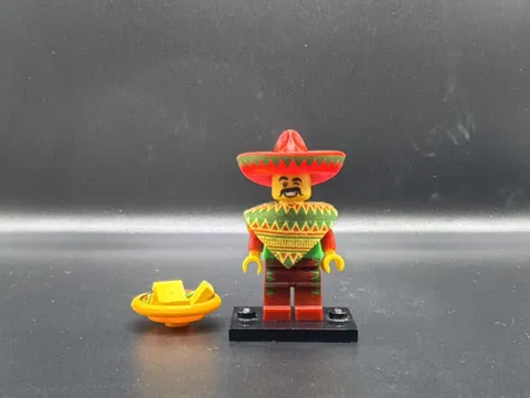 LEGO MINIFIGURE THE LEGO MOVIE TACO TUESDAY GUY TLM012