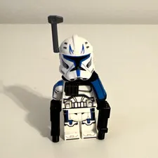 LEGO Star Wars Clone Trooper Minifigure The Clone Wars w/ Helmet 2 Blasters