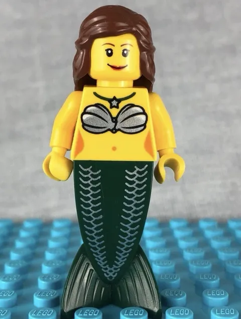 NEW Lego Female MERMAID MINIFIG - Brick Beard Pirate Ship Girl Minifigure 6243