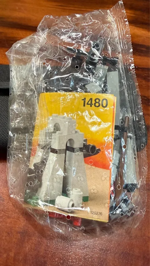 LEGO Castle: King's Catapult (1480)