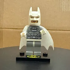 LEGO DC SUPERHEROES Arctic Batman White Suit (sh0047).
