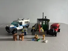 LEGO CITY: Police Dog Unit (60048) 100% complete Great Condition.