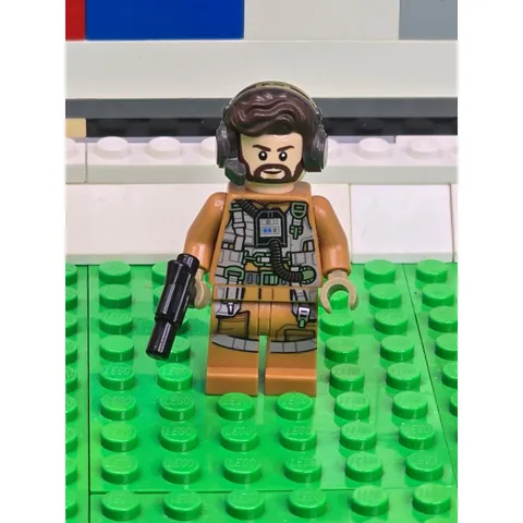 LEGO Star Wars Resistance Speeder Pilot Minifigure - SW0883