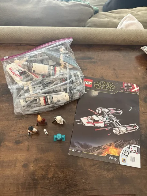 LEGO Star Wars: Resistance Y-Wing Starfighter (75249)