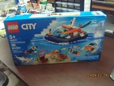 New in Box Lego City Explorer Diving Boat #60377 Unsealed 182 PCS (see pictures)