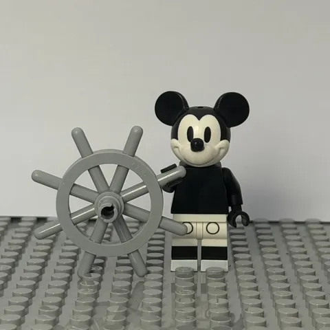 LEGO Disney CMF Series 2 Vintage Mickey Mouse Minifigure 71024 Genuine Complete