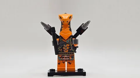 LEGO minifigure Cobra Mechanic njo0740 Ninjago Core 71767 orange snake