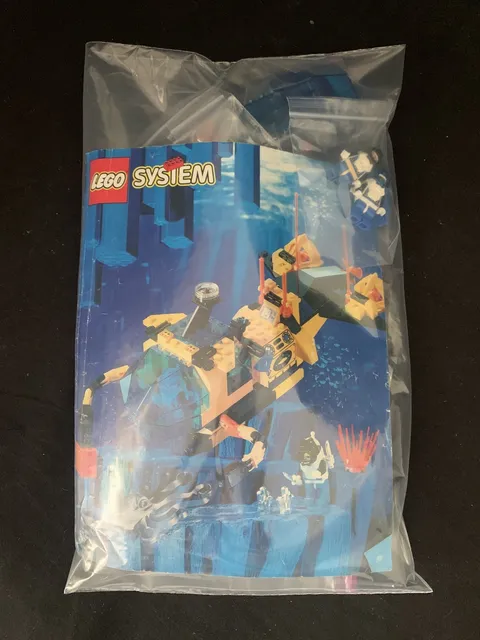 Lego Aquazone: Set 6175 Crystal Explorer Sub w/Minifigures & Manual
