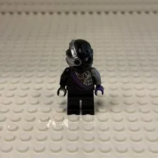 Lego Ninjago njo0582 Nindroid Warrior Minifigure From Set 71731 Polybag (Used)