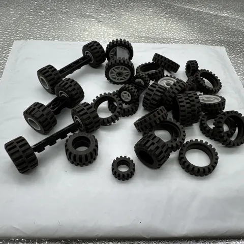 Lego Special Mixed Parts & Pieces Lot Big Tires Wheels