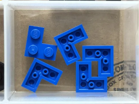 LEGO Parts - Blue Plate 2 x 2 Corner - No 2420 - QTY 5