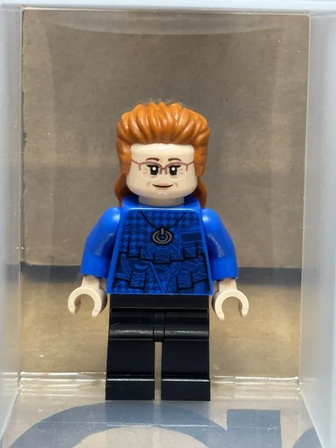LEGO Minifigure - Queer Eye Kathi Dooley (Before Makeover) - No que006 - QTY 1