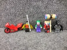 LEGO Minifigure Set for the 76159 The Joker Trike Chase 'Minifigs only'