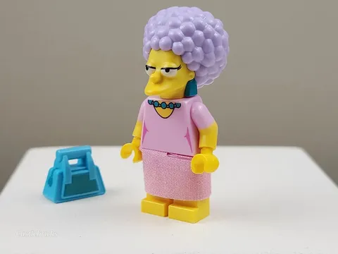 Lego Minifigures The Simpsons Series 2 71009-12 Patty Bouvier