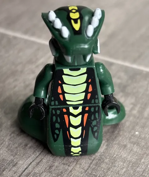 LEGO Ninjago Minifigure Acidicus Snake General njo066 From Rise of The Snakes