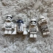LEGO Star Wars Minifigures Lot Of 4Clone Troopers Storm Trooper