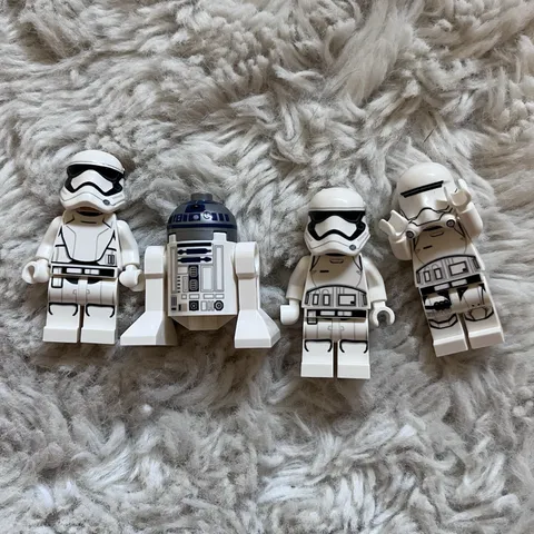 LEGO Star Wars Minifigures Lot Of 4Clone Troopers Storm Trooper