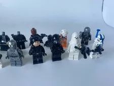 LEGO Star Wars Minifigure Lot R2-D2 Chewbacca Clone Troopers Droids mand Partia