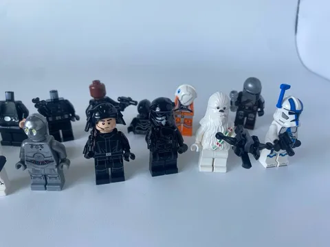 LEGO Star Wars Minifigure Lot R2-D2 Chewbacca Clone Troopers Droids mand Partia