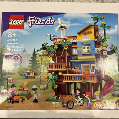 LEGO FRIENDS: Friendship Tree House (41703)