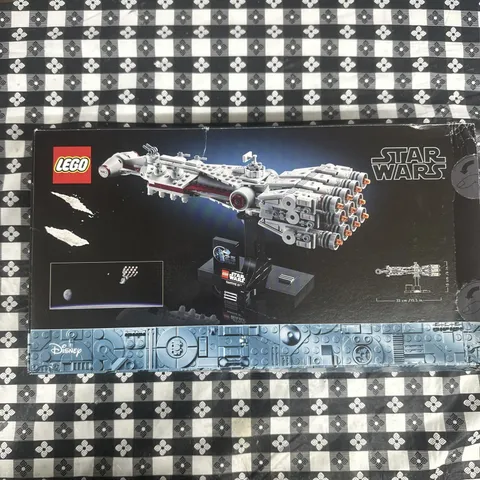 LEGO Star Wars: Tantive IV (75376) Damaged Box