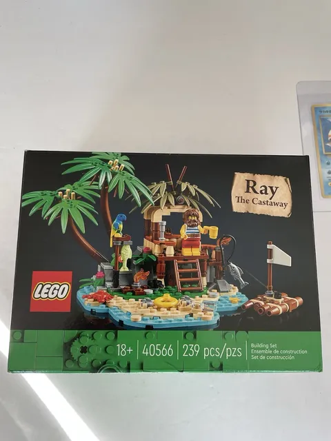 LEGO Ideas: Ray the Castaway (40566) | GWP Promo | New | Retired | Free Ship
