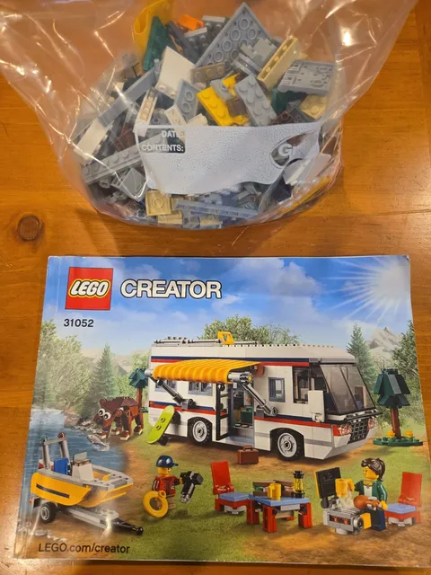 LEGO CREATOR: Vacation Getaways (31052)