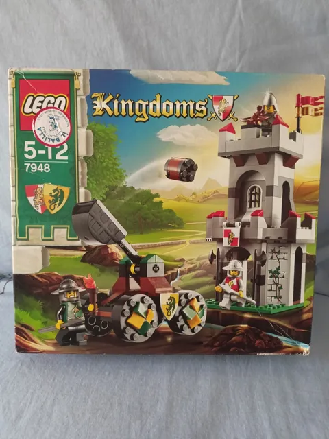 LEGO Kingdoms 7948 Outpost Attack Set New Never Opened