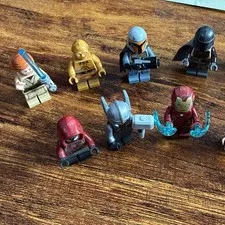 Massive LEGO Minifigure Lot - Mixed Star Wars, Marvel, DC Super Heroes & More