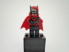 LEGO DC Super Heroes Minifigure - Batwoman Red Cape - SH0522