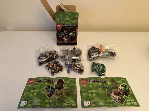 LEGO Minecraft: Minecraft Micro World: the Forest (21102) New Box Opened