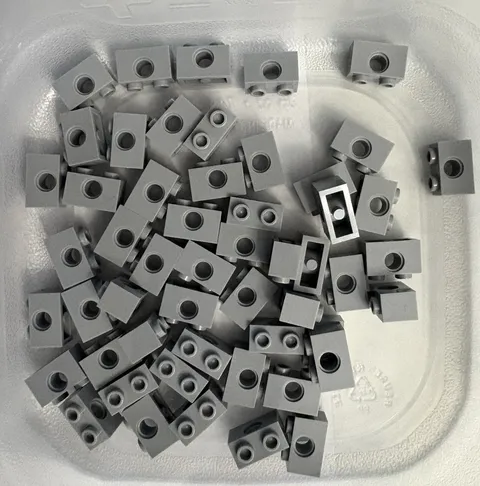 LEGO 50-piece Light Bluish Gray 1x2 Technic Bricks w/ hole 1 x 2 FREEE SHIPPING