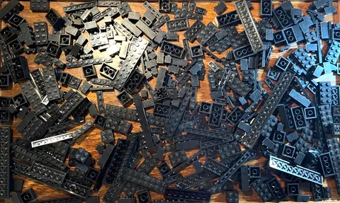 Bulk Lego 14oz basic building bricks and small flats/plates - all BLACK