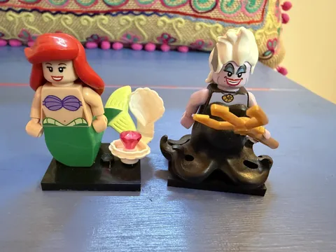 LEGO DISNEY Series 1 Minifigures 71012 - Ariel and Ursula - The Little Mermaid