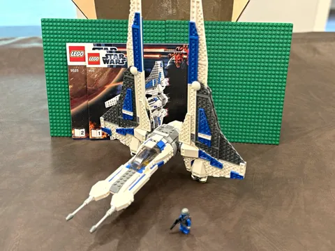 LEGO Star Wars 9525 Pre Vizsla Mandalorian Fighter Complete (no box) read below