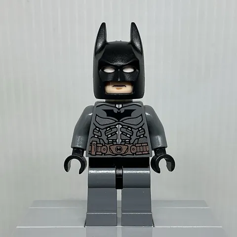 LEGO DC Dark Knight Trilogy sh0064 Batman DBG Suit Minifigure 76001 No Cape