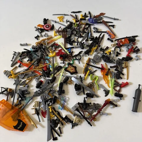 LEGO Mixed Lot Mixed Weapons Assorted for Minifigure (Batman, Captain America)