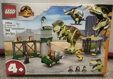LEGO Jurassic World: T. rex Dinosaur Breakout (76944)